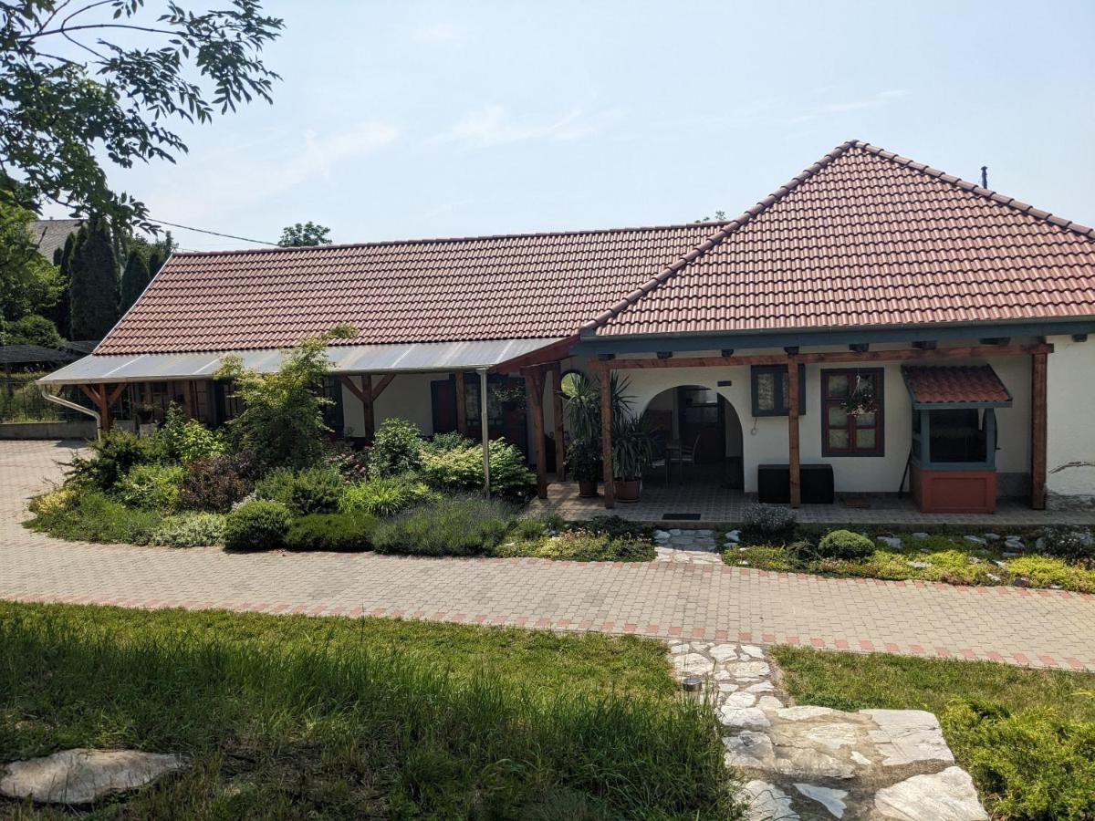 Guest House Magyar Route 66 Szilvásvárad Exteriér fotografie