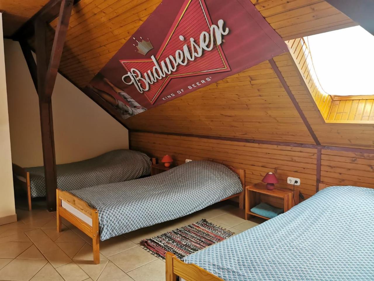 Guest House Magyar Route 66 Szilvásvárad Pokoj fotografie